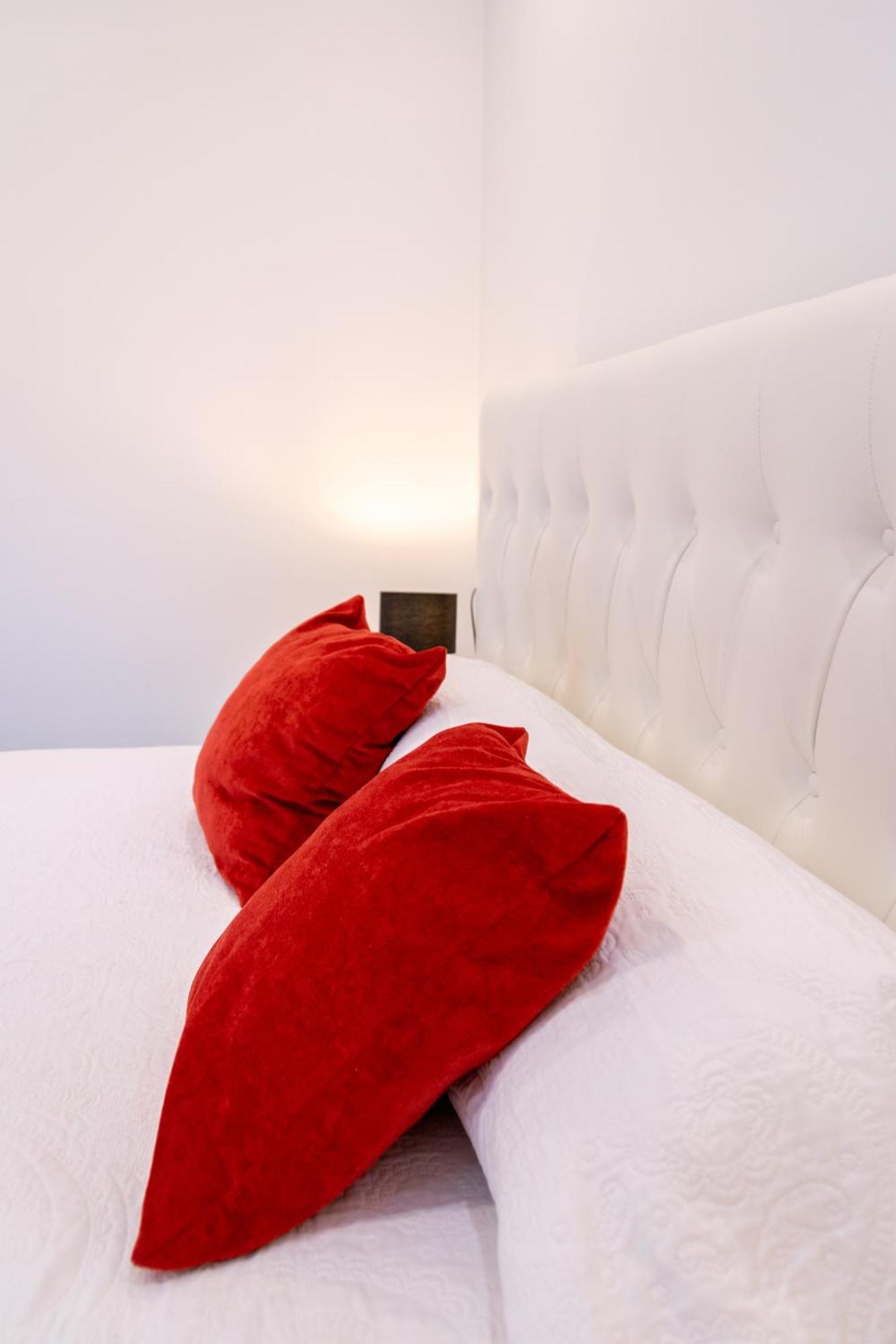 Luxurious Villa Marly II Castelldefels Luaran gambar