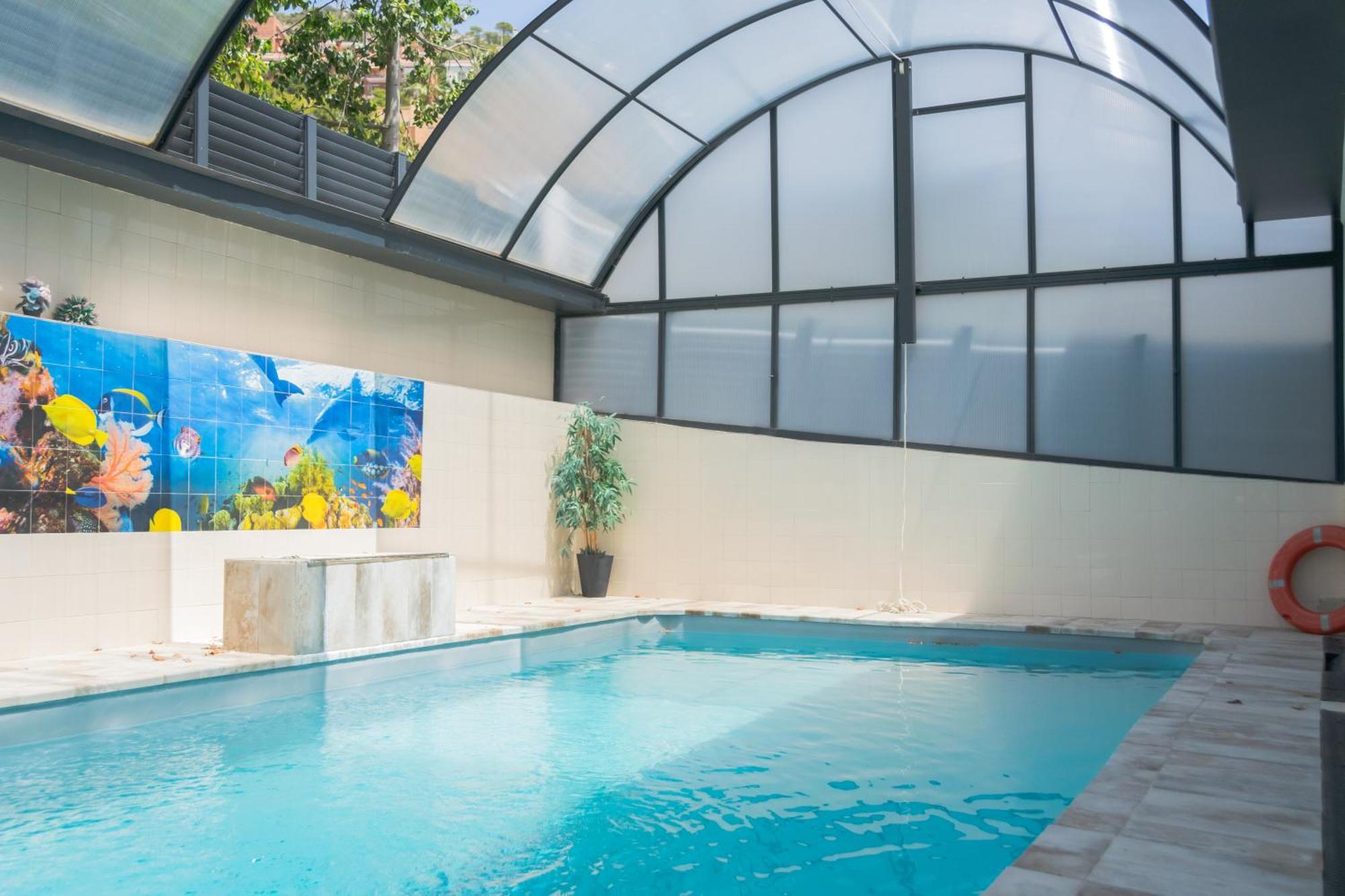 Luxurious Villa Marly II Castelldefels Luaran gambar