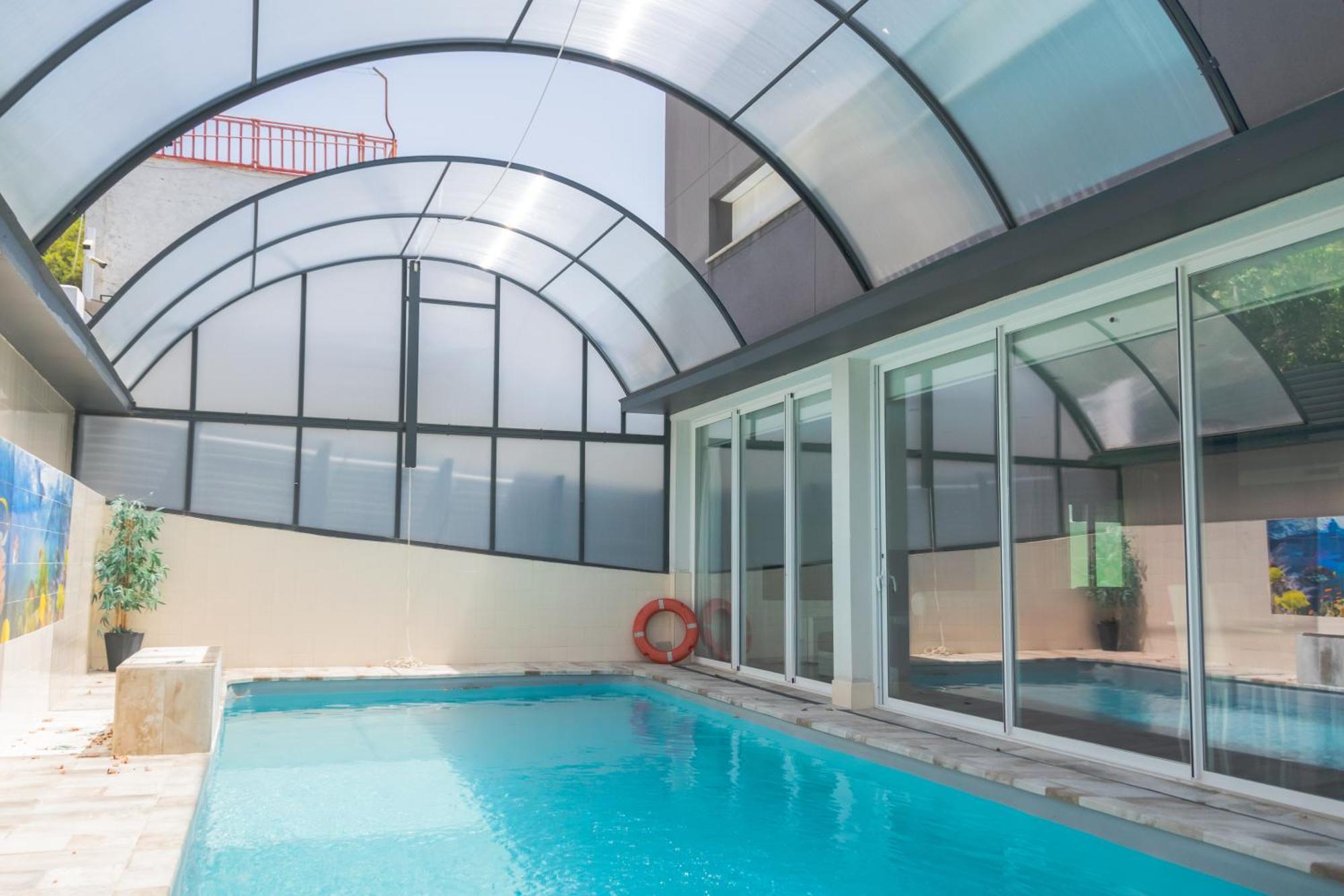 Luxurious Villa Marly II Castelldefels Luaran gambar